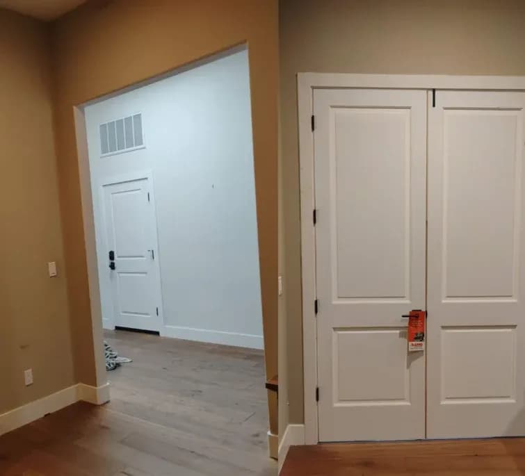 Door Relamination vs Door Replacement in Singapore: Cost, Pros & Cons